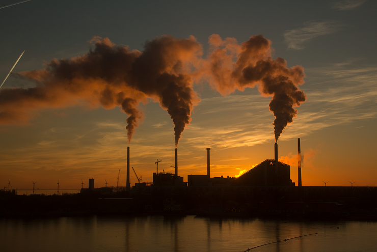 Installation d'un système de récupération de chaleur sur un groupe de  production de froid, compresseur d'air, un four industriel ou une tour  aéroréfrigérante (TAR) grâce aux primes CEE